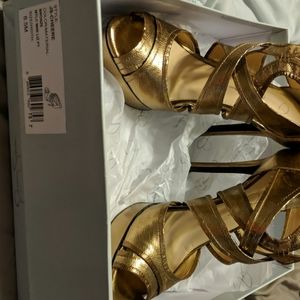 Sexy 5 inch heels in box